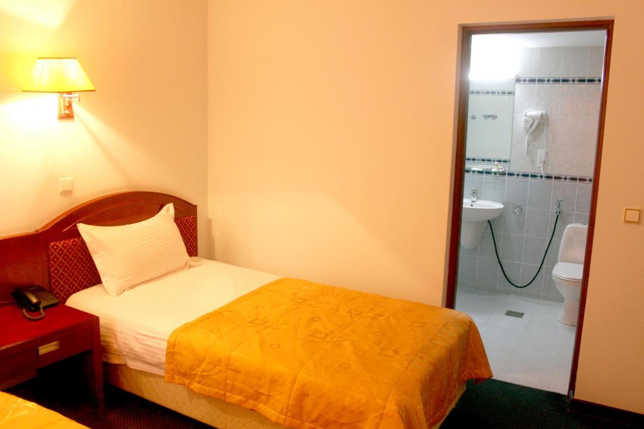 Hotel Grand بخارى المظهر الخارجي الصورة