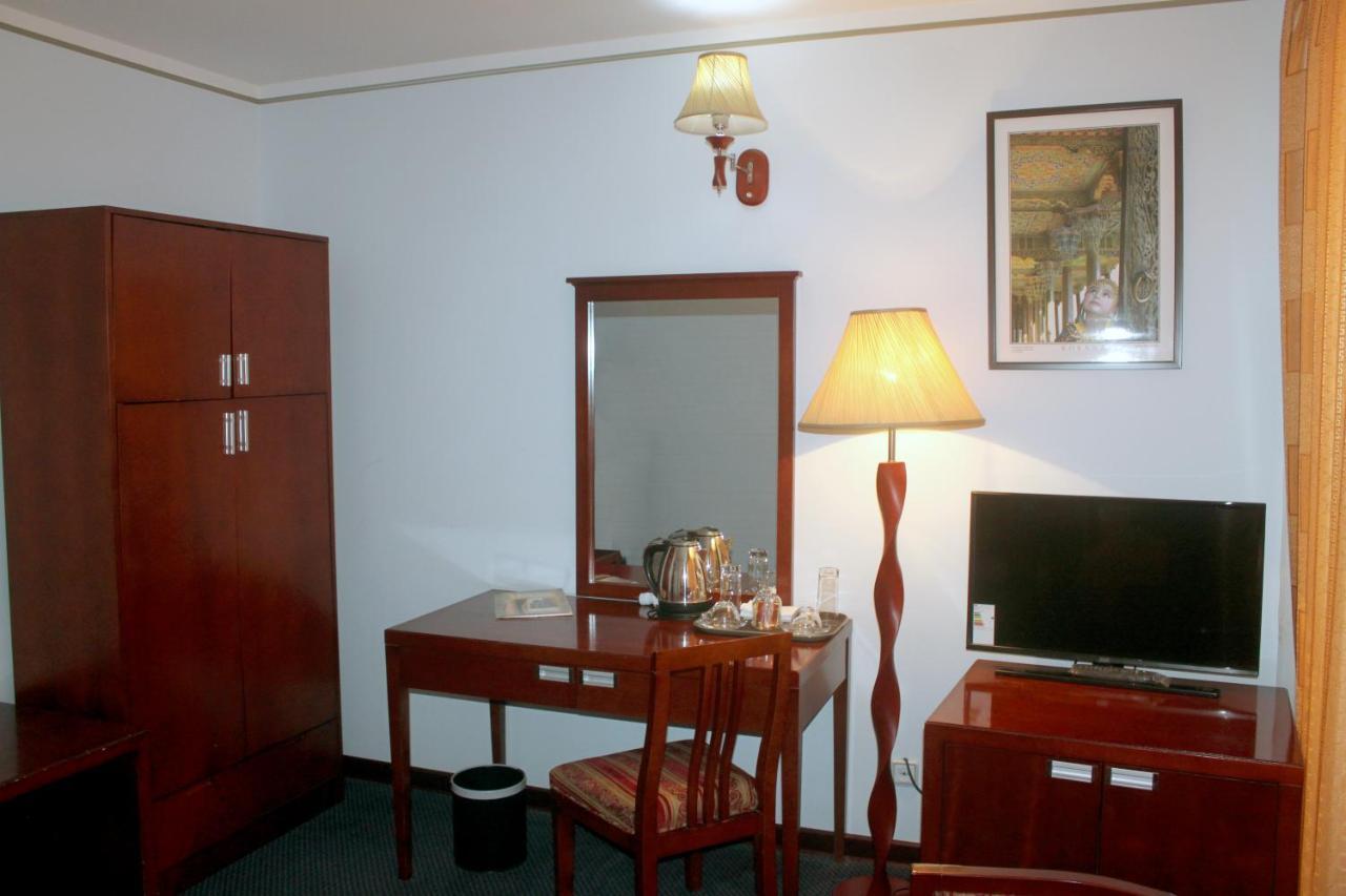 Hotel Grand بخارى المظهر الخارجي الصورة