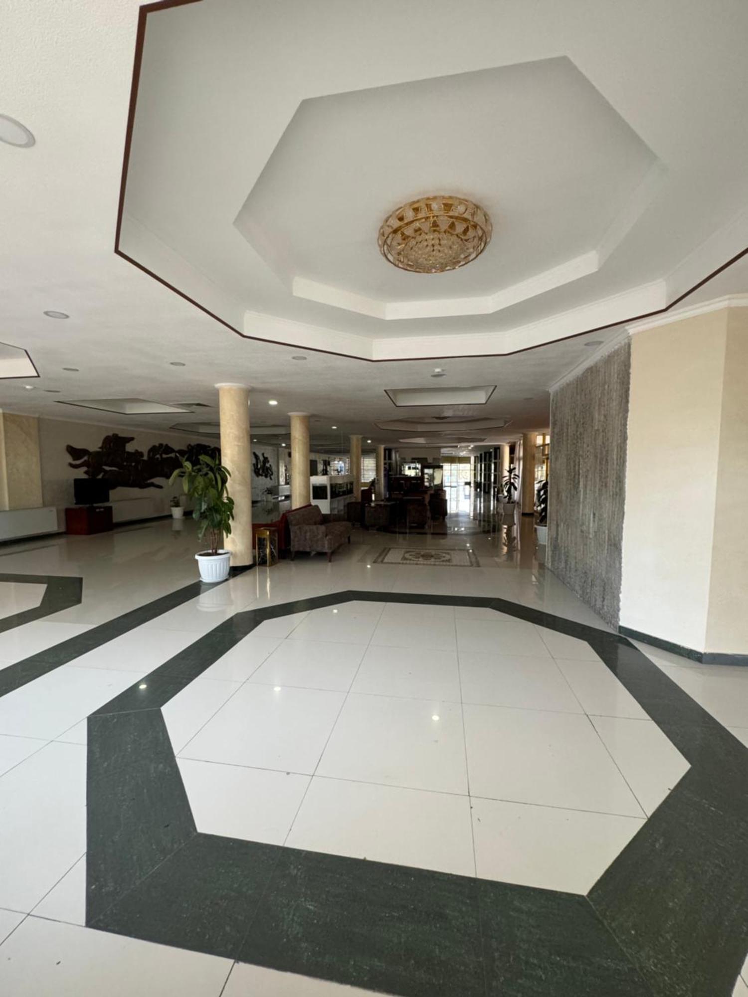 Hotel Grand بخارى المظهر الخارجي الصورة