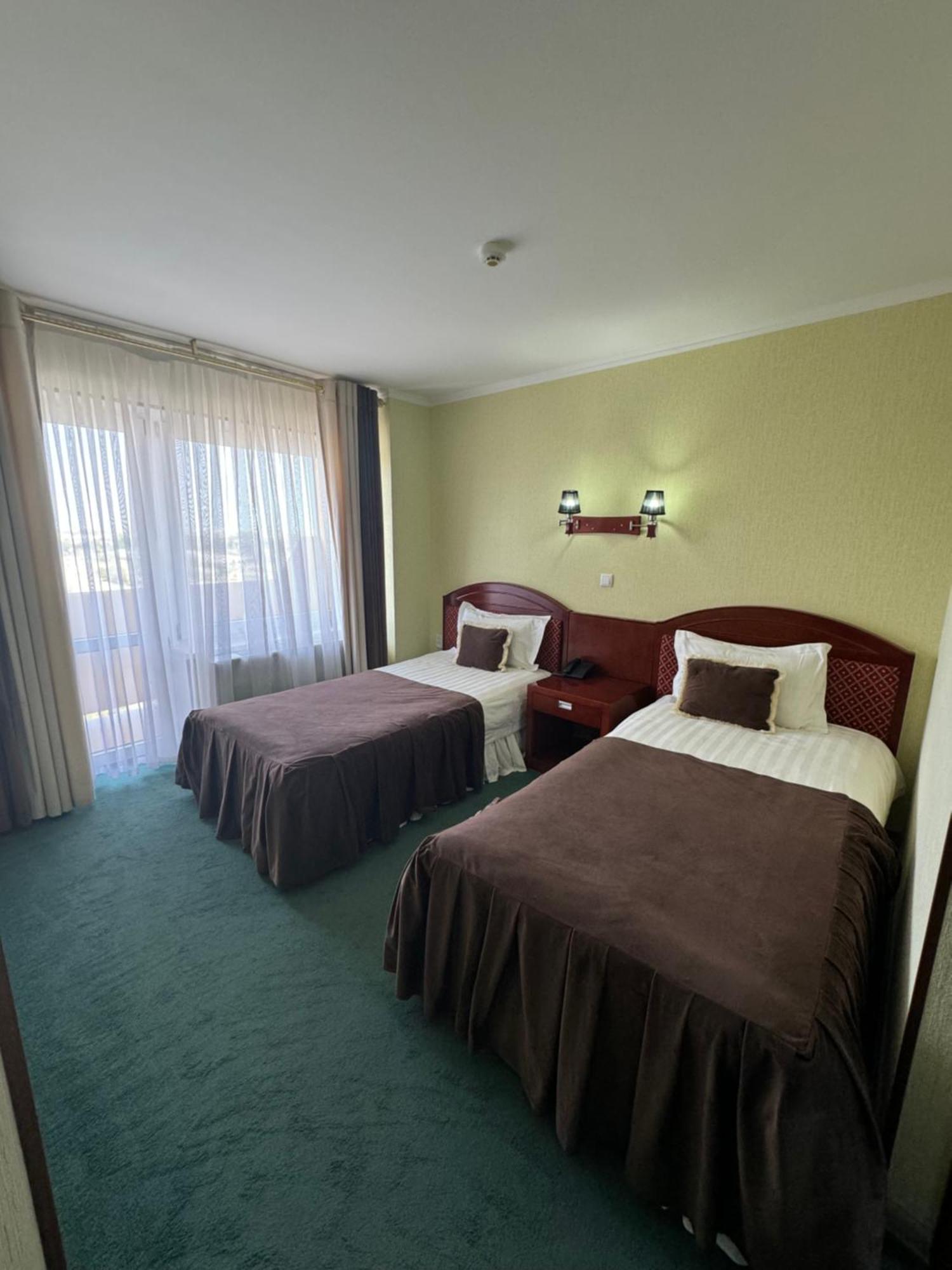 Hotel Grand بخارى المظهر الخارجي الصورة