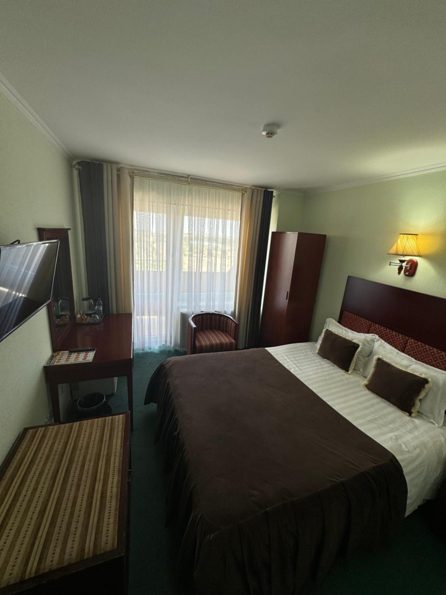 Hotel Grand بخارى المظهر الخارجي الصورة